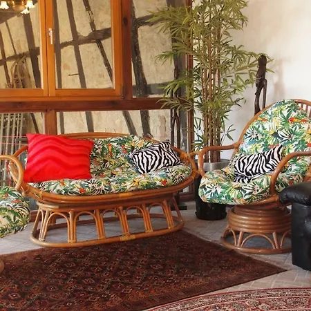 Le Des Ecureuils * Schalkendorf